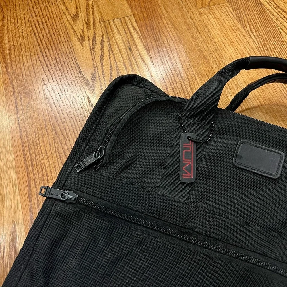 Tumi Slim Soft-sided Ballistic Nylon Briefcase Laptop Bag Travel Black Vintage